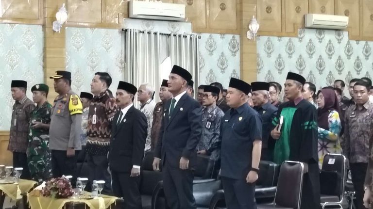Ketua DPRD Sarolangun Ahmad Jani Hadiri Pelantikan Sekda Sarolangun Muhammad Arief 