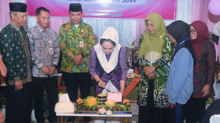 DP3A Sarolangun Bersama GOW Sarolangun Peringati Hari Ibu Ke-97 Tahun 2025 Di Desa Perdamaian