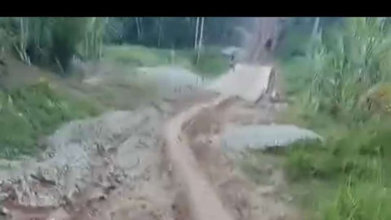 Tokoh Masyarakat Desa Taman Bandung Keluhkan Pembangunan Jalan Rigit Beton Dana Desa Tahun 2025
